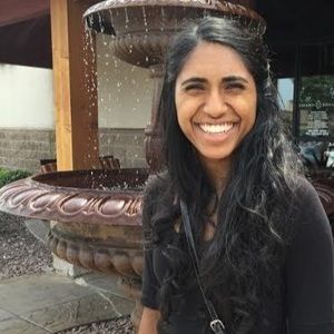 Meet your Posher, Elizabeth